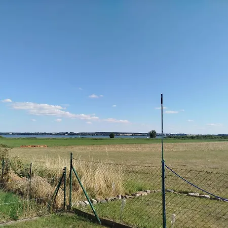 Mit Blick Auf Den Kummerower * מאלכין