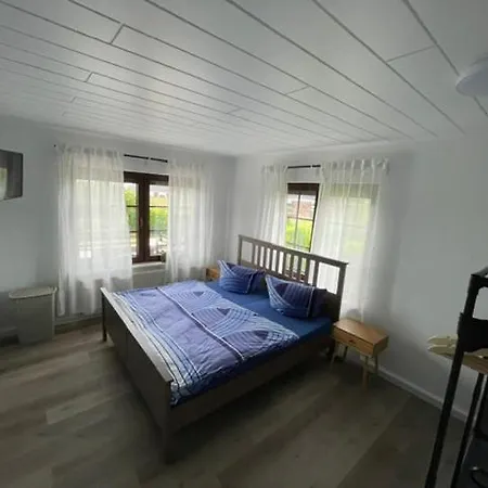 בית נופש Mit Blick Auf Den Kummerower מאלכין